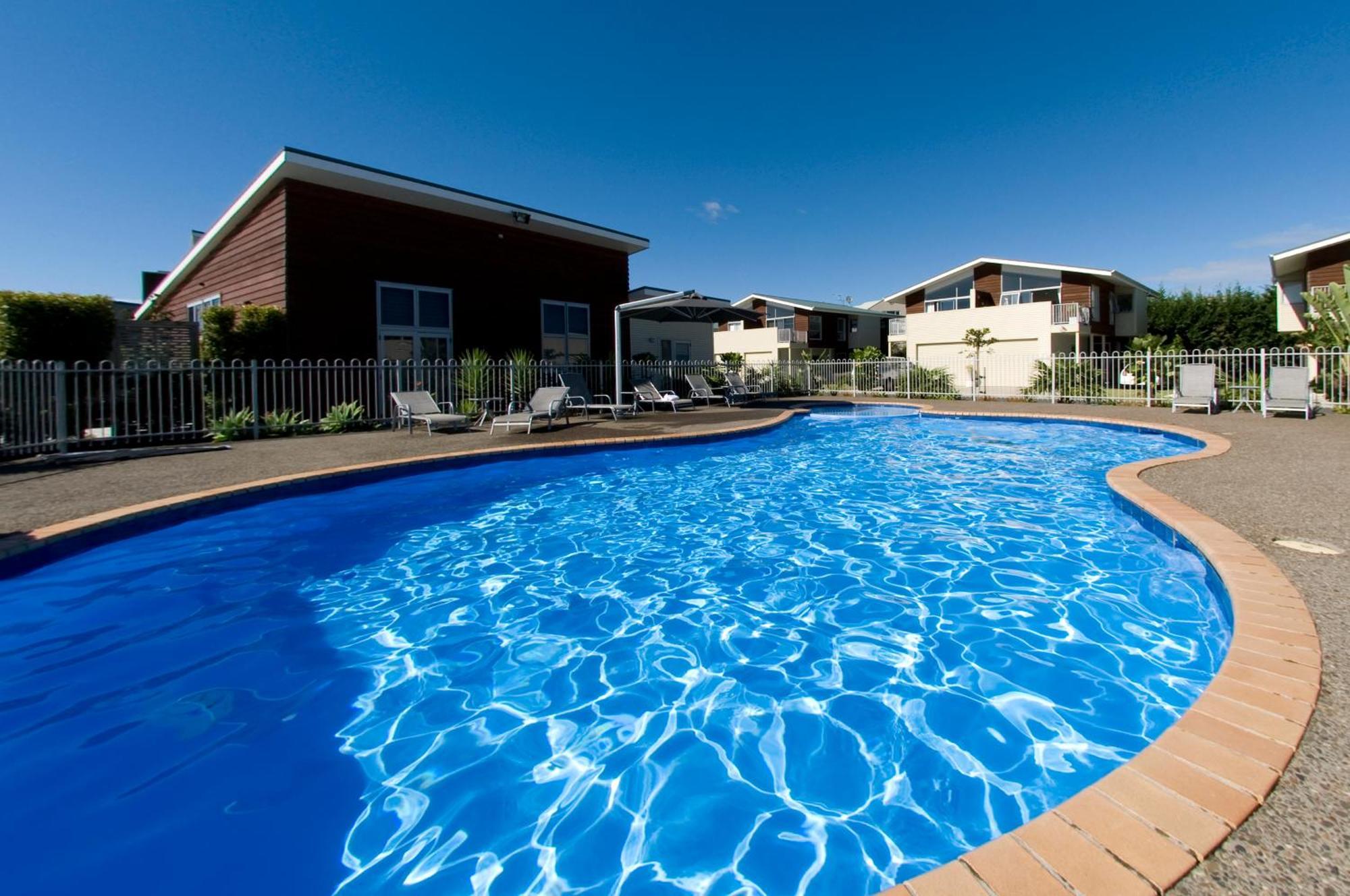 Beachside Resort Motel Whitianga Exterior foto